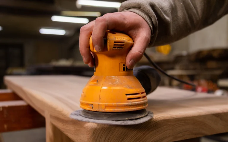 Le choix de la ponceuse parfaite, une décision qui peut changer vos projets de bricolage