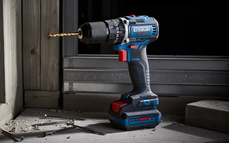 La perceuse à percussion sans fil Erbauer ECD12-Li-2, outil indispensable pour vos projets maison