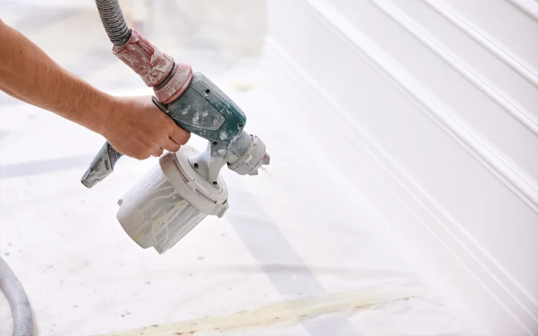 Cet outil est le vrai secret pour peindre comme un professionnel sans non plus vous ruiner