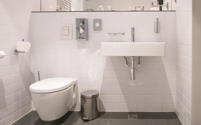 Changez votre toilette en moins de temps qu'il ne faut pour préparer un café : Guide rapide et efficace