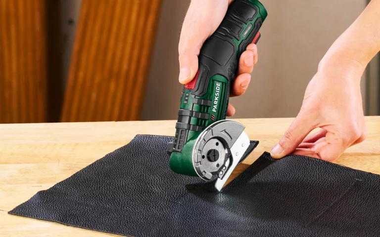 Ce super nouvel outil Lidl qui coupe absolument tout et s'aiguise tout seul rend les cutters traditionnels obsolètes