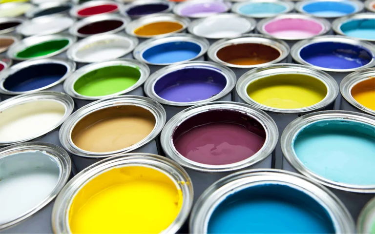 Comment fluidifier efficacement une peinture épaisse pour faciliter vos projets peinture ou de bricolage