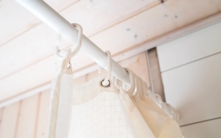 Cet élément chez vous est remplis de germes et on vous propose une alternative élégante et hygiénique