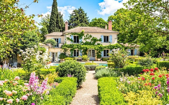 Protégez votre jardin et la faune, voici les arbres que vous ne devriez jamais tailler au printemps Protégez votre jardin et la faune, voici les arbres que vous ne devriez jamais tailler au printemps